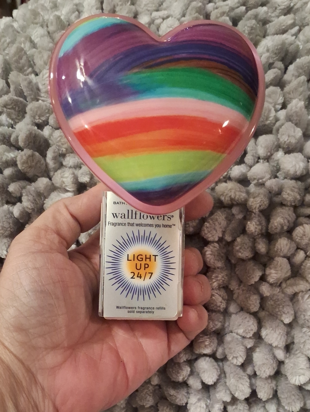 Bath & Body Works Rainbow Heart Wallflowers Plug-In Nightlight - Pink Trim
